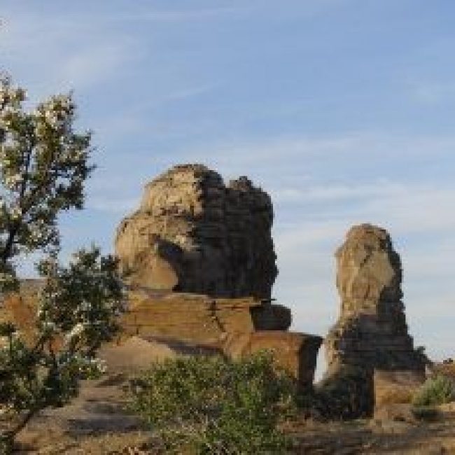 Early Tour &#038; Full Moon Package @ Chimney Rock National Monument